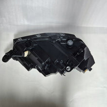 Laden Sie das Bild in den Galerie-Viewer, Frontscheinwerfer Skoda Fabia I 6VB941015 Links Scheinwerfer Headlight SCH6714256114kc
