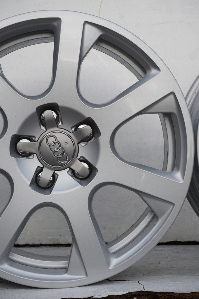 4x Alufelge 17 Zoll 7.0" 5x112 37ET Glanz Silber 8R0601025 Audi Rim Wheel FEL9468456430al
