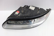 Load image into Gallery viewer, Frontscheinwerfer Volvo V50 31299587 Links Scheinwerfer Headlight SCH4359854975gn