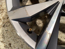 Load image into Gallery viewer, 1x Alufelge 17 Zoll 7.0" 5x112 45ET 2GA601025B VW T-Roc Rim Wheel FEL7960117895ne