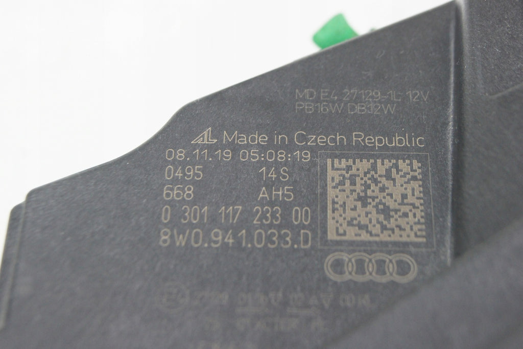 Frontscheinwerfer Audi A4 8W0941033D 8W0941034D LED Rechts oder Links