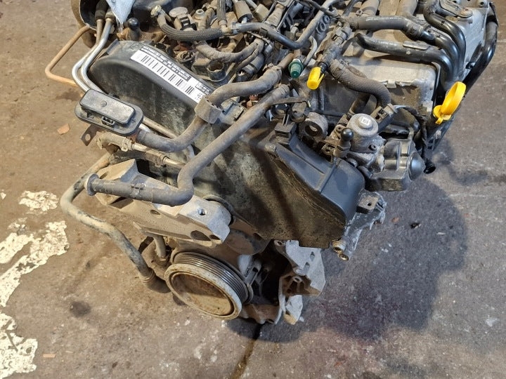 Motor VW Golf VII I CXX 1.6 TDI 110PS 81kW 329TKm 2012 Diesel Engine Komplett MOT7054522816lm
