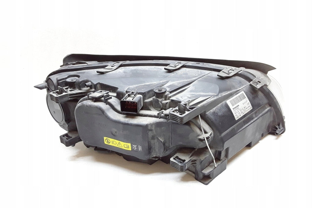 Frontscheinwerfer Volvo Xc70 V70 II S80 I 6948180 6261110499 Rechts oder Links