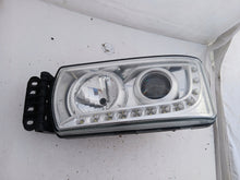 Laden Sie das Bild in den Galerie-Viewer, Frontscheinwerfer Iveco 5801745449 LED Links Scheinwerfer Headlight