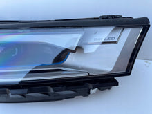 Laden Sie das Bild in den Galerie-Viewer, Frontscheinwerfer BMW IX I20 5A3CE98 Rechts Scheinwerfer Headlight SCH7490730391qn