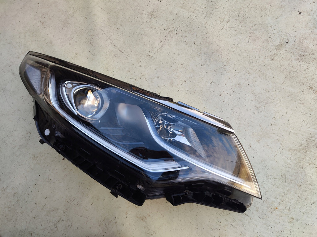 Frontscheinwerfer Kia Optima 92102D4520 Rechts Scheinwerfer Headlight SCH7175448013lz