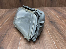 Laden Sie das Bild in den Galerie-Viewer, Frontscheinwerfer Mercedes-Benz Sl R129 1298206861 Rechts Scheinwerfer Headlight SCH2226595674qs