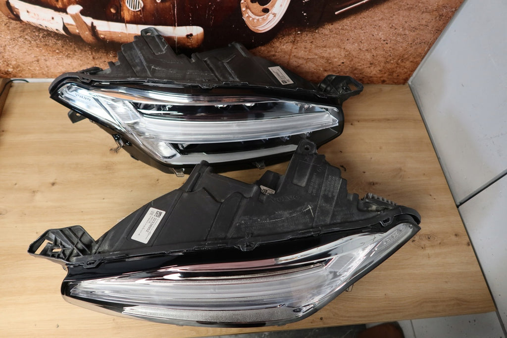 Frontscheinwerfer Volvo Xc90 32338953 32338952 LED Ein Satz Headlight