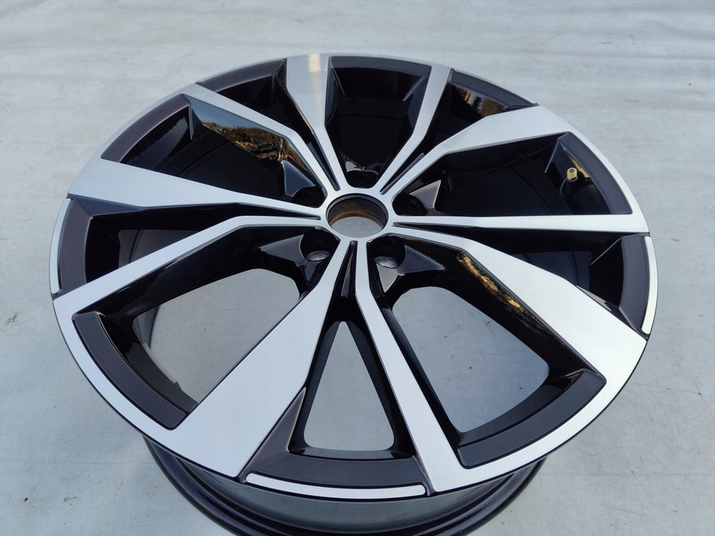 1x Alufelge 18 Zoll 7.0" 5x100 39ET Glanz Schwarz 2G7601025F VW Taigo Rim Wheel FEL3353150589ws