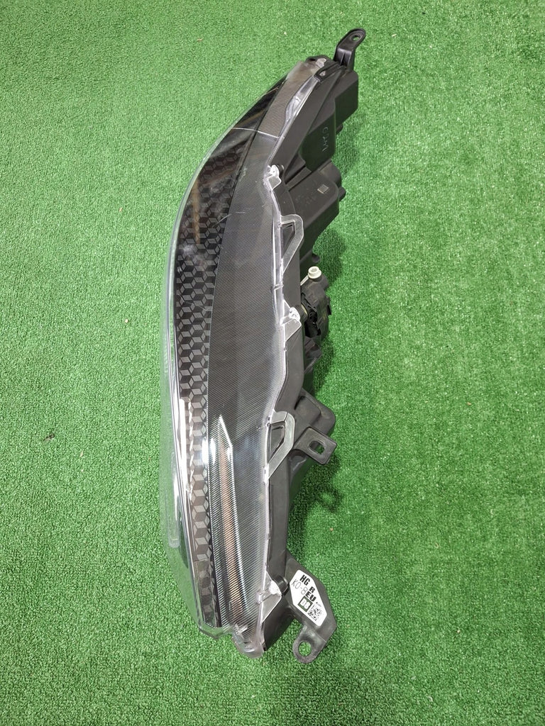 Frontscheinwerfer Toyota 4 Yaris LED Rechts Scheinwerfer Headlight