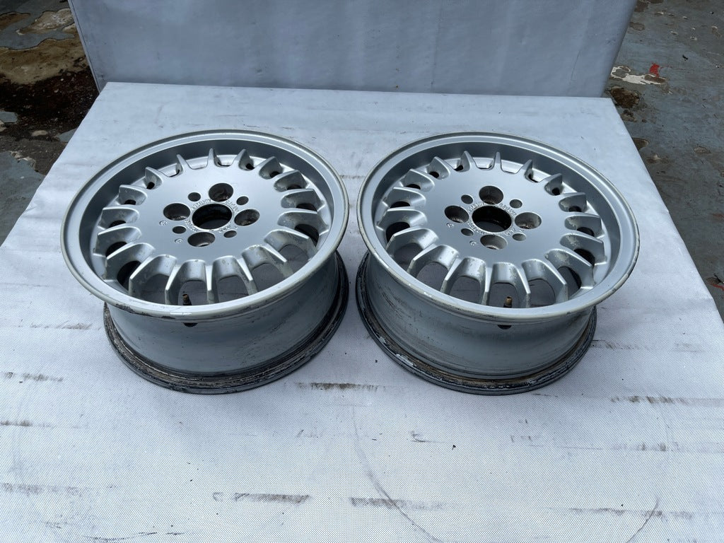 1x Alufelge 14 Zoll 6.0" 4x100 35ET Glanz Silber 1125688 BMW 1 Rim Wheel FEL4613783952ic