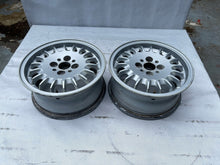 Load image into Gallery viewer, 1x Alufelge 14 Zoll 6.0" 4x100 35ET Glanz Silber 1125688 BMW 1 Rim Wheel FEL4613783952ic