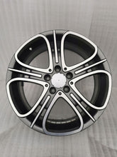 Load image into Gallery viewer, 1x Alufelge 18 Zoll 7.5&quot; 5x112 52ET A2464012202 Mercedes-Benz Rim Wheel