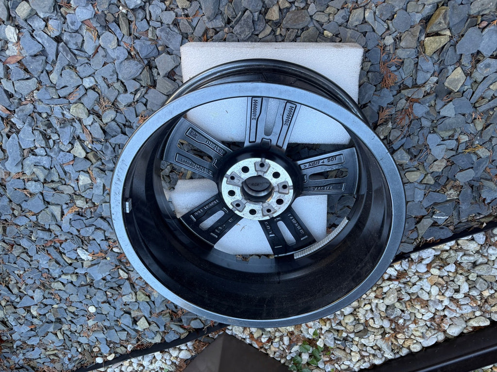 1x Alufelge 19 Zoll 6.5" 5x112 42ET Glanz Grau 5A661A8 BMW X1 Rim Wheel FEL1513494075xu