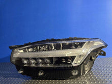 Laden Sie das Bild in den Galerie-Viewer, Frontscheinwerfer Volvo Xc90 II 32228296 Full LED Links Scheinwerfer Headlight