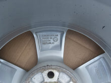 Laden Sie das Bild in den Galerie-Viewer, 1x Alufelge 15 Zoll 6.0&quot; 5x100 5J0601025AB Skoda Fabia Rim Wheel