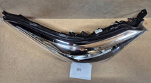 Laden Sie das Bild in den Galerie-Viewer, Frontscheinwerfer Toyota C-Hr Chr 81110-F4180 LED Rechts Scheinwerfer Headlight SCH5036285637vx