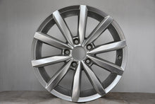 Load image into Gallery viewer, 1x Alufelge 16 Zoll 6.5&quot; 5x112 46ET Glanz Silber 5G0601025BQ VW Golf Rim Wheel