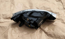 Laden Sie das Bild in den Galerie-Viewer, Frontscheinwerfer Seat Ibiza I 6J1941007N Xenon Links Scheinwerfer Headlight SCH5498202463ub
