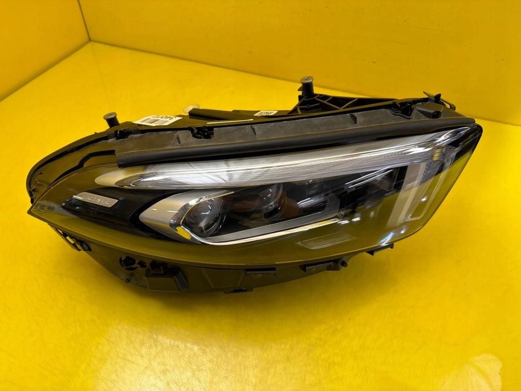 Frontscheinwerfer Mercedes-Benz W177 A1779061403 LED Rechts Headlight SCH8209620011km