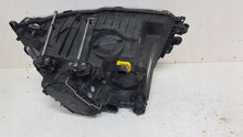 Laden Sie das Bild in den Galerie-Viewer, Frontscheinwerfer Mercedes-Benz A9608202239 Links Scheinwerfer Headlight SCH5005992511sv