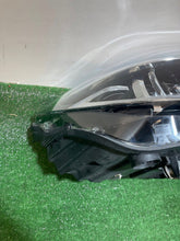 Laden Sie das Bild in den Galerie-Viewer, Frontscheinwerfer BMW 3 F34 63117470436 Rechts Scheinwerfer Headlight SCH6545119618hu