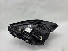 Laden Sie das Bild in den Galerie-Viewer, Frontscheinwerfer Mercedes-Benz W247 A2479068405 FALSE Scheinwerfer Headlight SCH6416813589ti