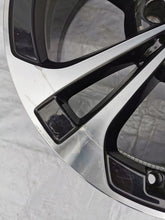 Laden Sie das Bild in den Galerie-Viewer, 1x Alufelge 18 Zoll 7.5" 5x112 40ET A2064016200 Mercedes-Benz W206 Rim Wheel FEL8689162666ib