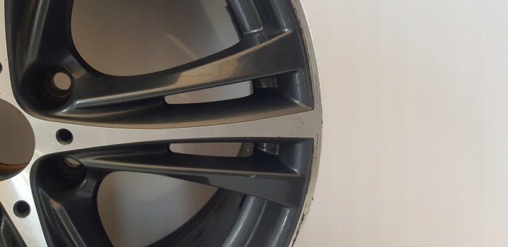 1x Alufelge 19 Zoll 8.0" 5x120 6883014 BMW 3 F30 F31 Rim Wheel FEL2301821272rw