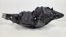 Laden Sie das Bild in den Galerie-Viewer, Frontscheinwerfer Honda Civic I 33150-TV0-G416-M1-KUD1 Links Headlight SCH8387846714la
