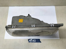Laden Sie das Bild in den Galerie-Viewer, Frontscheinwerfer Mercedes-Benz 123 Rechts Scheinwerfer Headlight SCH1332348319dr