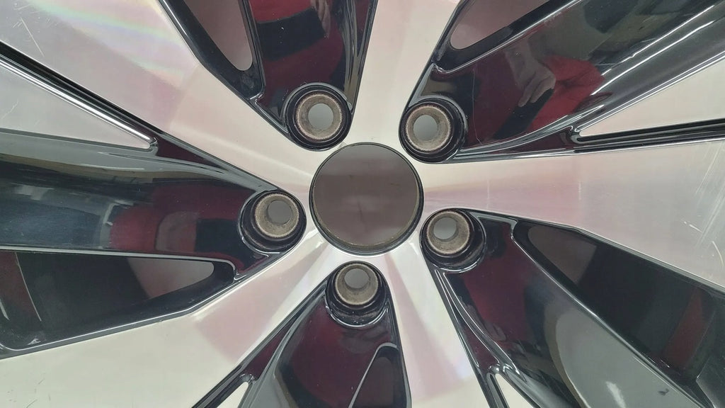 1x Alufelge 18 Zoll 7.5" 5x108 50,5ET 31680403 Volvo Xc40 Rim Wheel