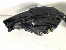Laden Sie das Bild in den Galerie-Viewer, Frontscheinwerfer Audi Q3 83A941011 83A941012 Full LED Ein Satz Headlight SCH7575895148rw