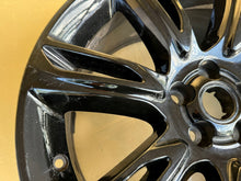 Laden Sie das Bild in den Galerie-Viewer, 1x Alufelge 18 Zoll 7.5&quot; 5x108 J8A2-1007-DA Land Rover Velar Rim Wheel