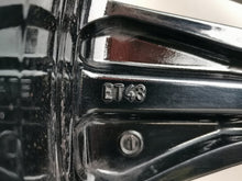 Laden Sie das Bild in den Galerie-Viewer, 1x Alufelge 18 Zoll 8.0&quot; 5x112 43ET A2134015200 Mercedes-Benz Rim Wheel