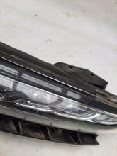 Laden Sie das Bild in den Galerie-Viewer, Frontscheinwerfer Hyundai Kona 92208-J9000 Rechts Scheinwerfer Headlight SCH9397160826qw