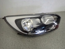 Laden Sie das Bild in den Galerie-Viewer, Frontscheinwerfer Kia Rio III Rechts Scheinwerfer Headlight