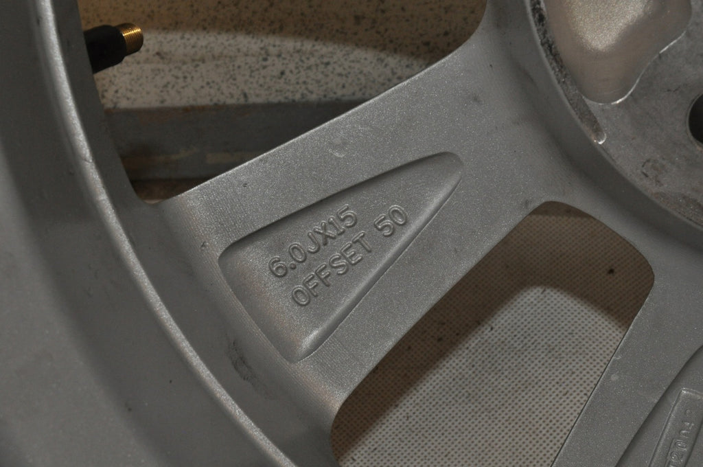 1x Alufelge 15 Zoll 6.0" 4x100 50ET 52910-1J805 Hyundai I20 Rim Wheel