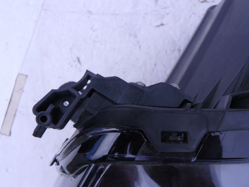 Frontscheinwerfer VW T-Cross 2GM941005A Halogen Links Scheinwerfer Headlight