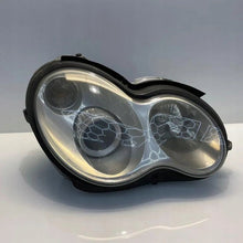 Laden Sie das Bild in den Galerie-Viewer, Frontscheinwerfer Mercedes-Benz 2038203861 Rechts Scheinwerfer Headlight SCH8497572295sm