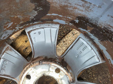 Load image into Gallery viewer, 1x Alufelge 16 Zoll 6.5" 4x108 20ET Glanz Silber 9678398177 Peugeot 2008 I FEL1897820670ve
