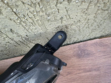 Laden Sie das Bild in den Galerie-Viewer, Frontscheinwerfer Toyota 4 Yaris Full LED Ein Stück (Rechts oder Links)