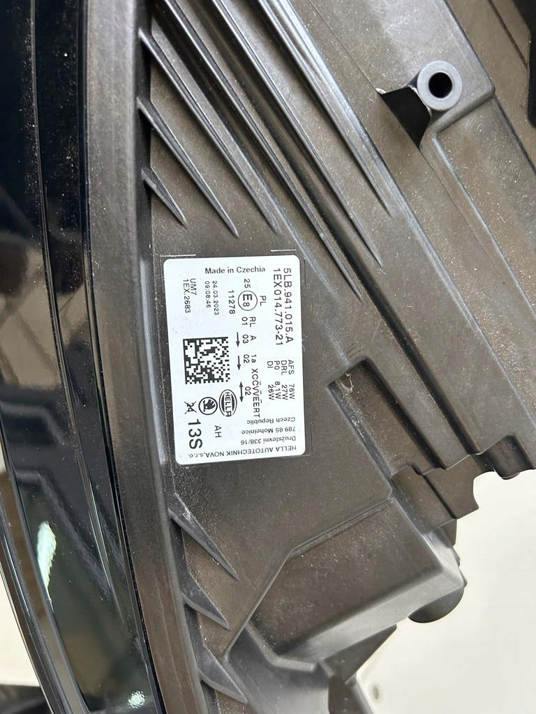 Frontscheinwerfer Skoda Enyaq 5LB941015A Links Scheinwerfer Headlight