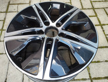 Load image into Gallery viewer, 1x Alufelge 17 Zoll 7.0&quot; 5x112 48ET A2054019000 Mercedes-Benz W205 Rim Wheel