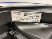 Laden Sie das Bild in den Galerie-Viewer, Frontscheinwerfer Volvo V40 31677022 LED Links Scheinwerfer Headlight SCH8420413908ox