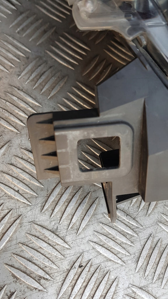 Frontscheinwerfer Mazda Cx-5 KB8N51030 LED Ein Stück (Rechts oder Links)