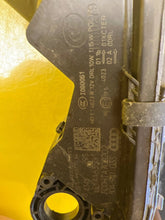 Laden Sie das Bild in den Galerie-Viewer, Frontscheinwerfer Audi Q5 80A941033 LED Ein Stück (Rechts oder Links) Headlight