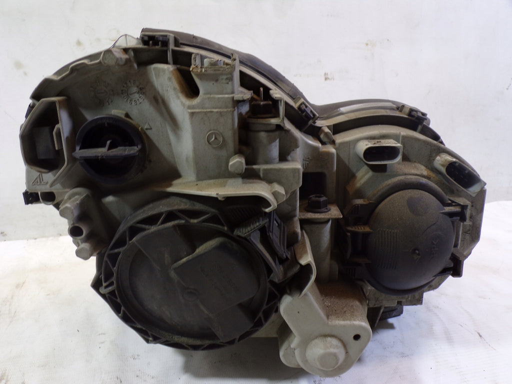 Frontscheinwerfer Mercedes-Benz W203 A2038203761 Xenon Links Headlight SCH9659134308qv