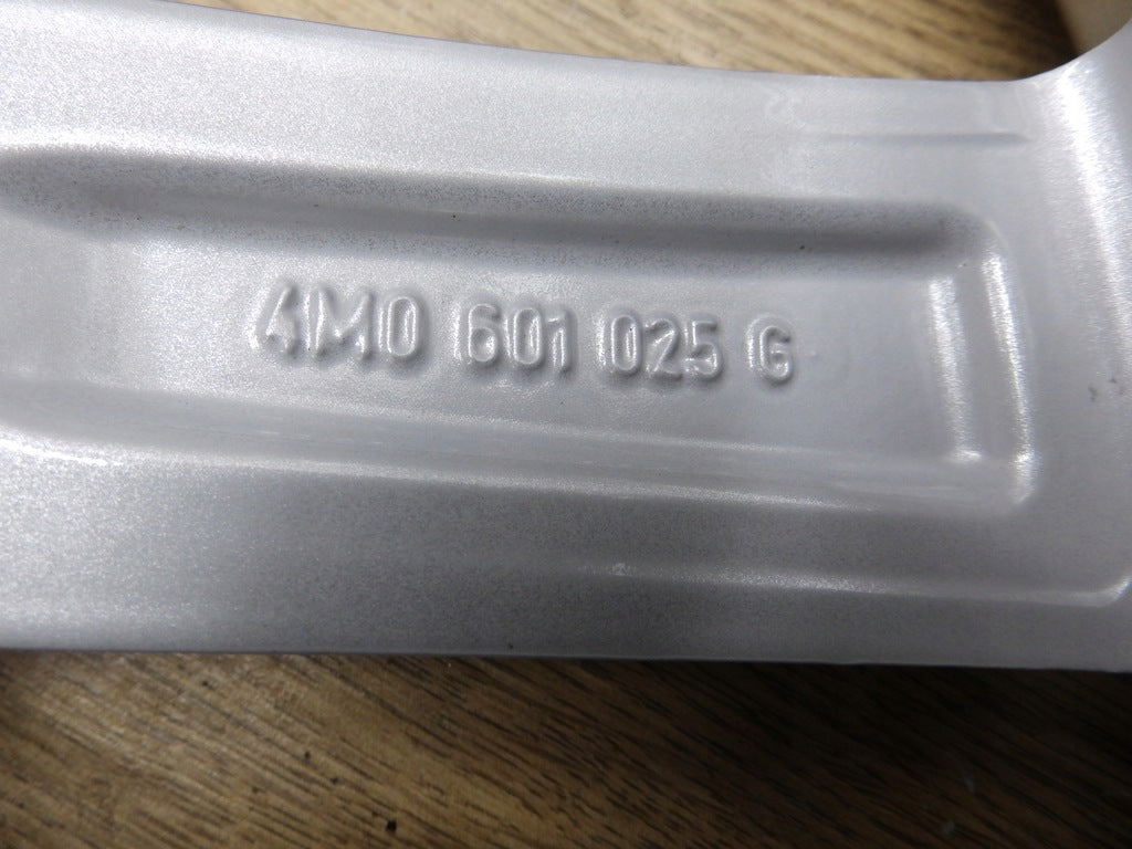 1x Alufelge 20 Zoll 8.0" 5x112 28ET Glanz Silber 4M0601025G Audi Q7 Rim Wheel FEL3946518542gs