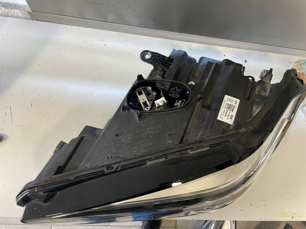 Frontscheinwerfer BMW X1 F48 5A01177-02 Full LED Ein Stück (Rechts oder Links) SCH7825299132ub